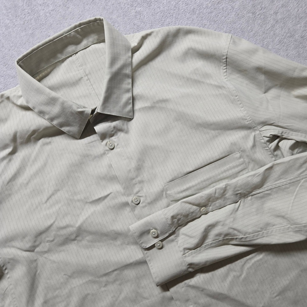 Lululemon Airing Easy Mens Long Sleeve Button Up Shirt Green Tan Ripstop XL